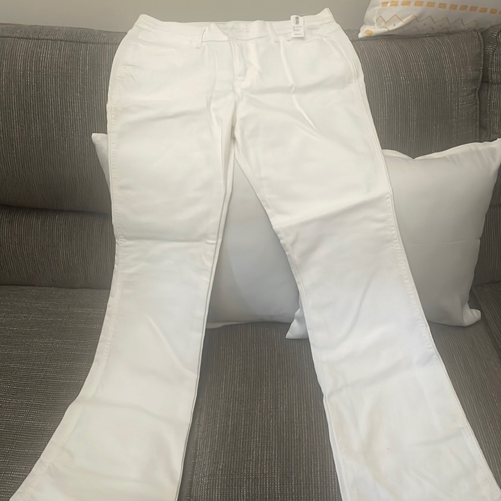 White, size 12, Old navy white jeans